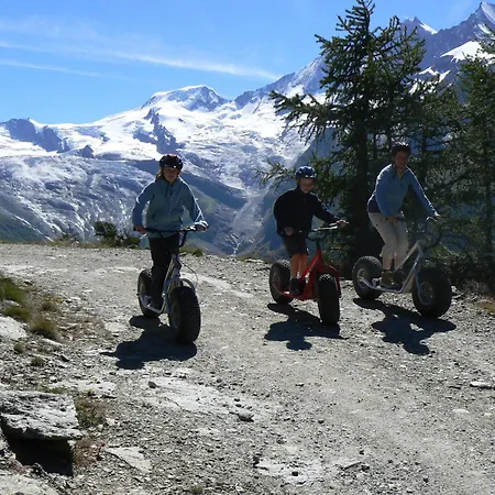 Mountain With Balcony Apartamento *